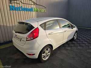 2014 Ford Fiesta 1.0 Petrol ZETEC - Image 3