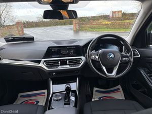 22 BMW 3-Series 330E Plug in Hybrid - Image 4