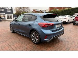 Ford Focus St-line 5D 1.0T 125 Mhev M6 FWD - Image 3
