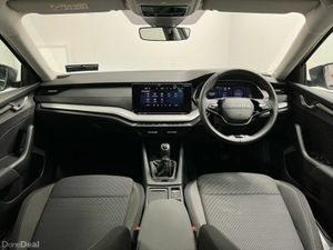 Skoda Octavia Selection 2.0TDI 115BHP - Reversing - Image 4