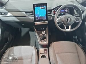 Renault Captur TCe 90 Techno - Image 2