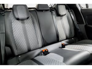 Peugeot 208 Allure Hybrid Auto 110HP - Image 4