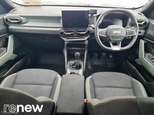 Dacia Duster 4x4 Extreme TCe 130 - Image 2