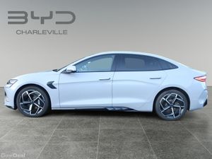 2024 BYD SEAL AWD EXCELLENCE - Image 2