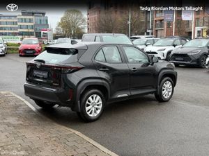 Toyota Yaris Cross YARIS CROSS LUNA - Image 2