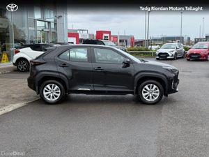 Toyota Yaris Cross YARIS CROSS LUNA - Image 3