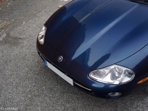 Jaguar XK8 *Low MLS* - Image 4