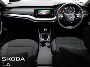 Skoda Octavia **EXCEPTIONALLY LOW MILEAGE**AMBITIO - Image 3