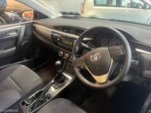 1.33 FULL TOYOTA HISTORY - LOW LOW MILEAGE - Image 4