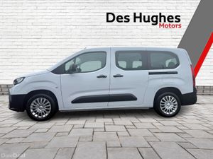Toyota Proace City Verso 7 seat EV - Image 4