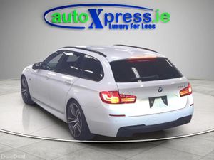 BMW 5-Series M-SPORT 523D TOURING - Image 3