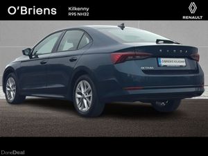 Skoda Octavia AMBITION 2.0 TDI 115 BHP 4DR *1 OWNE - Image 3