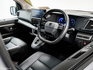 Peugeot Traveller E-Allure 75kWh Auto 135HP - 8 Se - Image 2