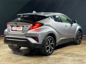 Toyota C-HR HYBRID 1.8L AUTOMATIC - G SPEC MODEL - - Image 4