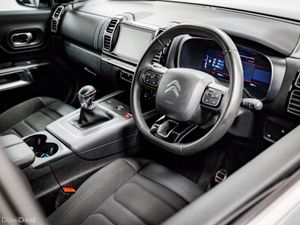 Citroen C5 Aircross Feel Pack 1.5 Diesel 130HP - Image 2
