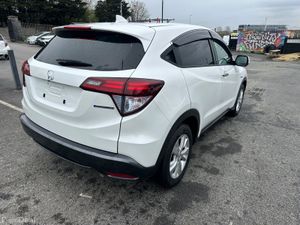 2014 Honda Vezel 1.5L Hybrid Low Miles Fresh Nct - Image 4