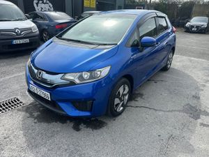 2013 Honda Fit 1.5L Hybrid ParkingSensor Fresh NCT - Image 2