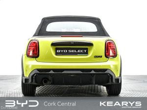 Mini Cooper Cabriolet "John Cooper Works" - Image 2