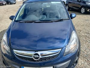 Mint condition Opel Corsa 2014 1.2 petrol 75km - Image 3