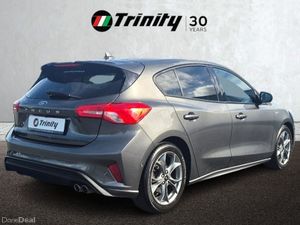 Ford Focus ** ST-LINE ** 1.5 TDI 120 BHP ** TRINIT - Image 3