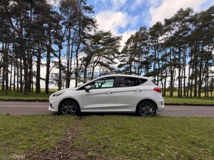 Ford Fiesta 2021 ST Line 1.0 T - Image 4