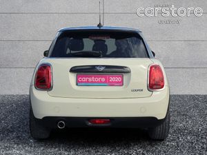 Mini Cooper Cooper Classic - Image 4