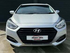 Hyundai i40 1.7 CRDI SE NAV BL/DR 141 4DR 141PS - Image 2