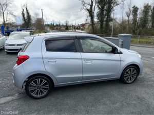 Mitsubishi Mirage 1.2 SPORTLINE PETROL CVT AUTOMAT - Image 4