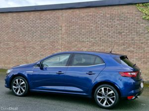 Renault Megane ICONIC TCE 140 FINANCE AVAILABLE - Image 3