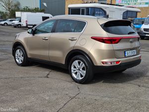 2016 Kia Sportage 1.7D EXS  Panoramic Roof - Image 3
