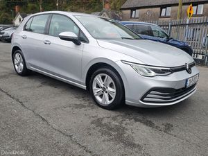 Volkswagen Golf 2021 1.0 eTSI 110HP  DSG MHEV - Image 2