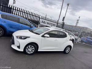 2020 TOYOTA YARIS HYBRID - Image 3