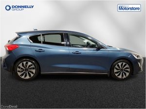 Ford Focus Hatchback Zetec - Image 4