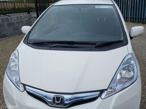 Honda Fit 2013 Automatic Hybrid - Image 2