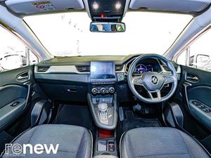 Renault Captur E-TECH Plug-in 160 Auto S-Edition - Image 2