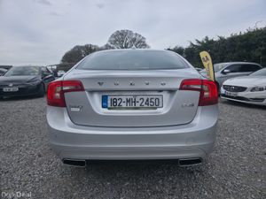 2018 Volvo S60 - Image 4