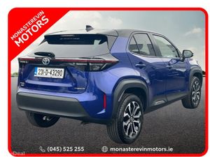 Toyota Yaris Cross CR CROSS LUNA SPORT 4DR AUTO - Image 2