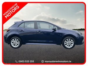 Toyota Corolla HYBRID LUNA H/8 4DR AUTO - Image 3