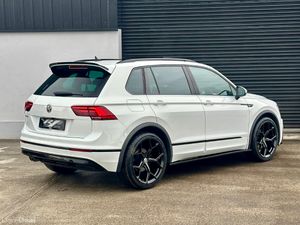2020 VOLKSWAGEN TIGUAN RLINE BLACK EDITION TOP SPE - Image 3