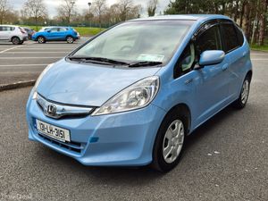 Honda Fit 2013 1.3 Hybrid Automatic - Image 3