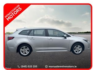 Toyota Corolla HYB 1.8 LUNA TS 4DR AUTO - Image 3