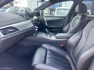 2018 BMW 530e G30 M SPORT PETROL HYBRID AUTO - Image 4