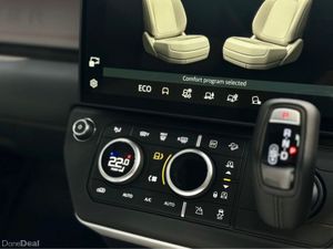 D110 E-HYBRID 6 SEATER - Image 3