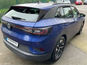 Volkswagen ID.4 PRO LIFE 77KWH 174BHP 5DR EV - Image 4