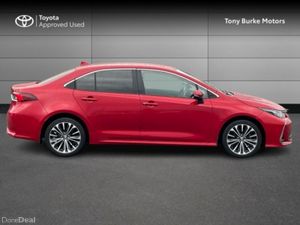 Toyota Corolla Saloon - LUNASPORT Edition - 1.8 Hy - Image 3