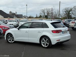 211 AUDI A3 SPORT 1.4 AUTO * LEATHER SEATS * - Image 3