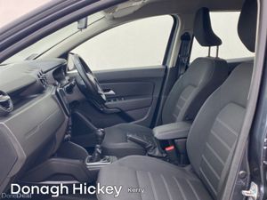 Dacia Duster 1.5 Blue dCi 115 Expression - Image 4