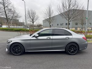 Mercedes-Benz C-Class 2.1 D  AMG LINE - Image 2