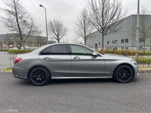 Mercedes-Benz C-Class 2.1 D  AMG LINE - Image 3