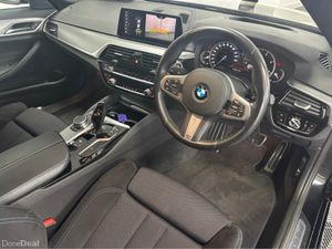 BMW 5-Series *BMW 520D* *LOW MILEAGE* *REVERSE CAM - Image 2